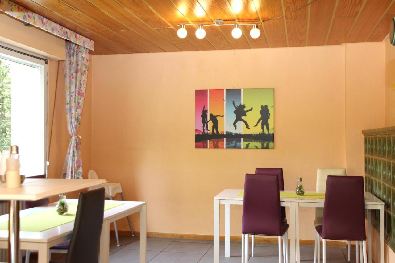 Familie Hotel Kameleon Elleringhausen Екстер'єр фото